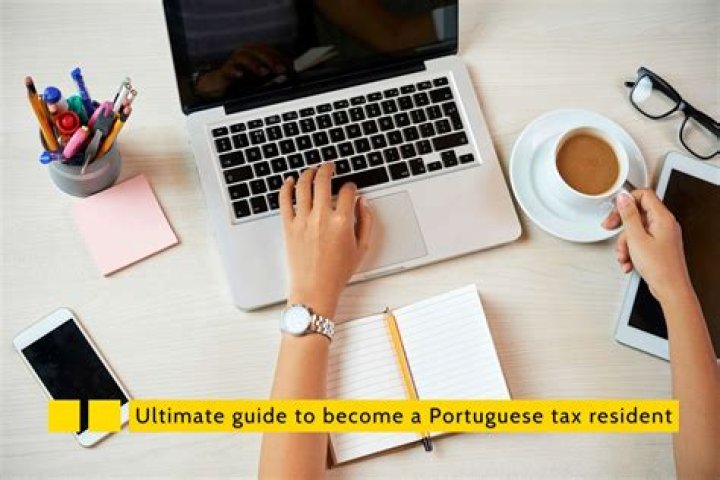 How do I become a tax resident in Panama?